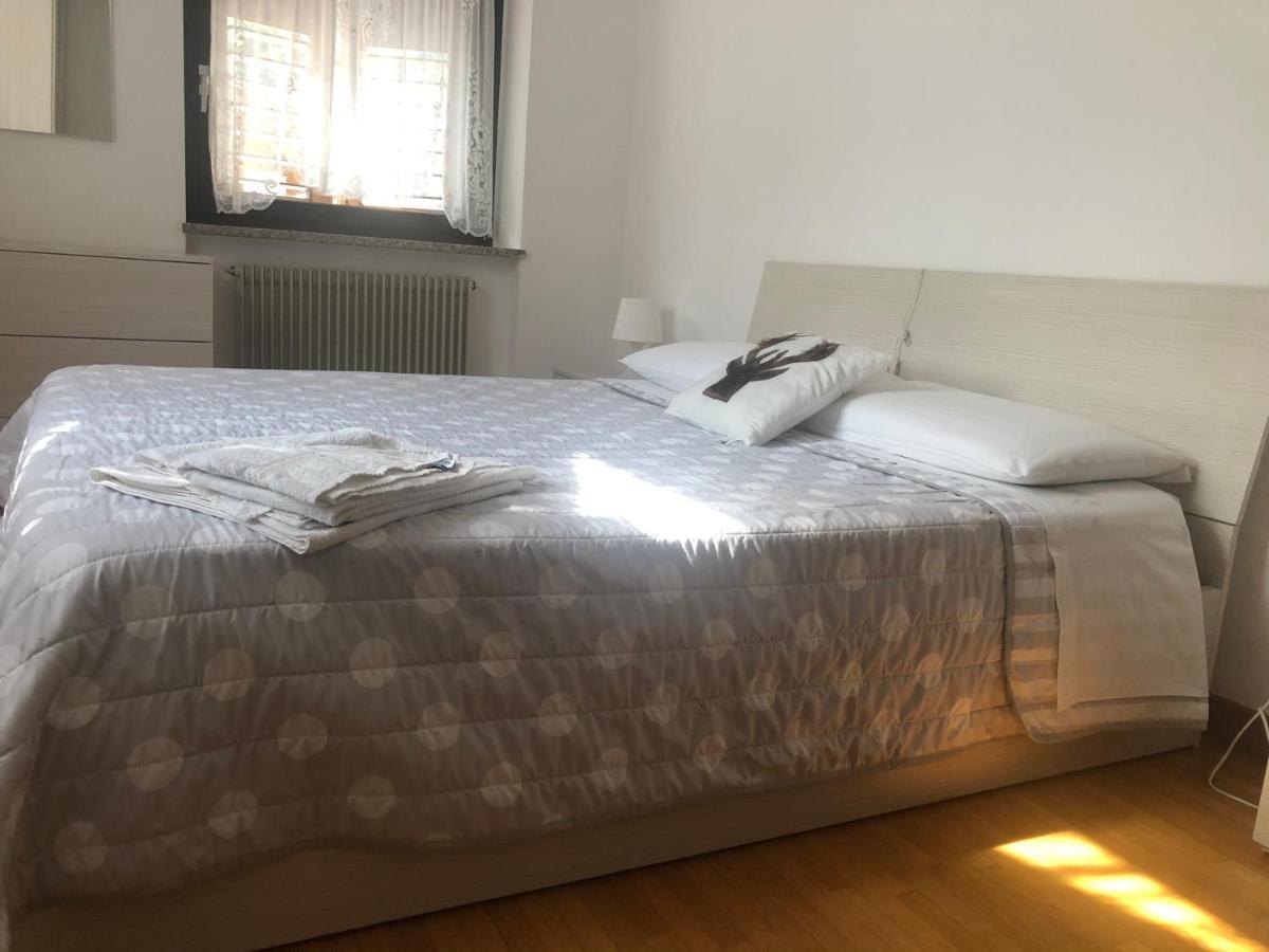 Appartamento Casa Marina Malè Esterno foto