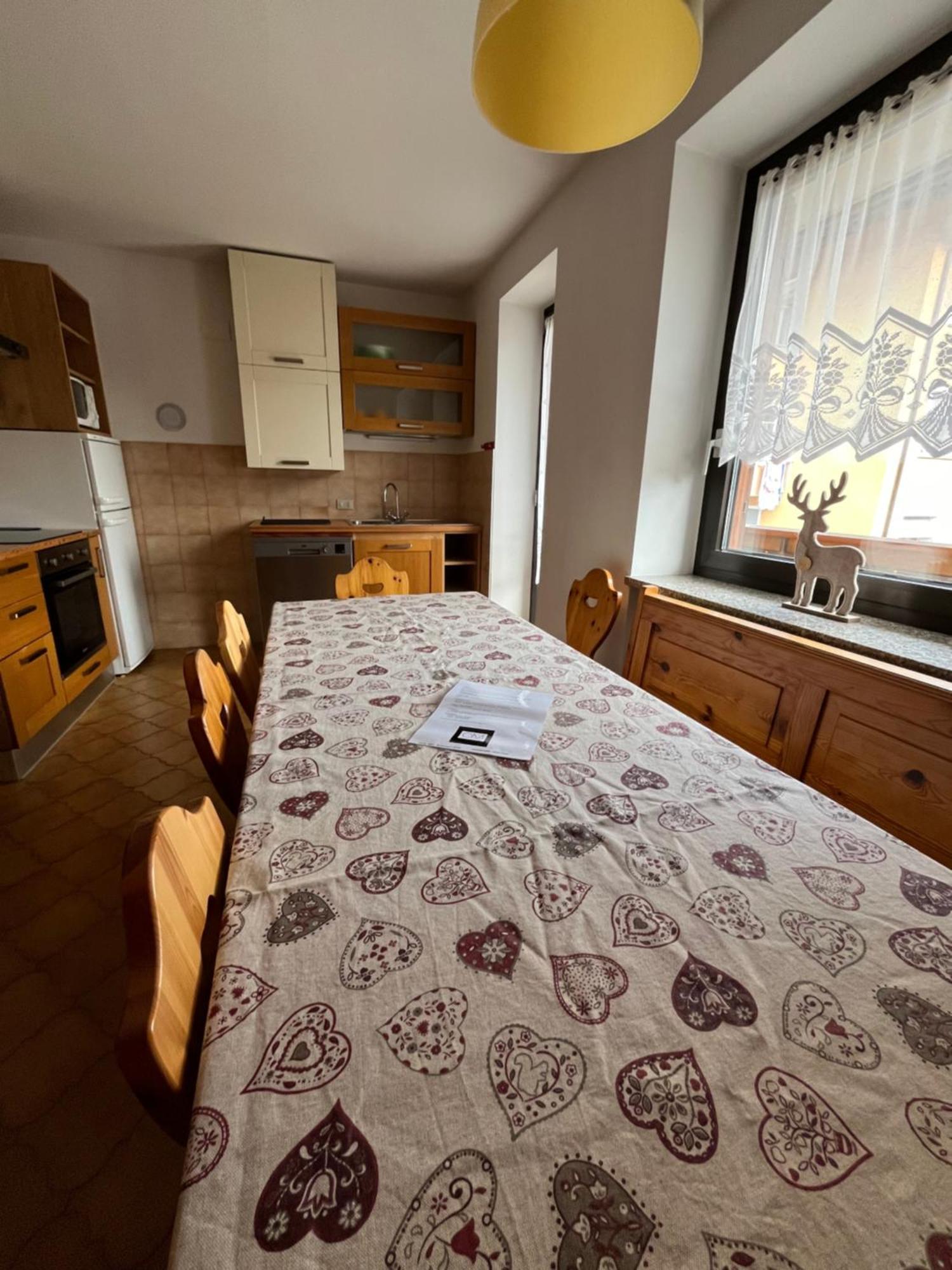 Appartamento Casa Marina Malè Esterno foto